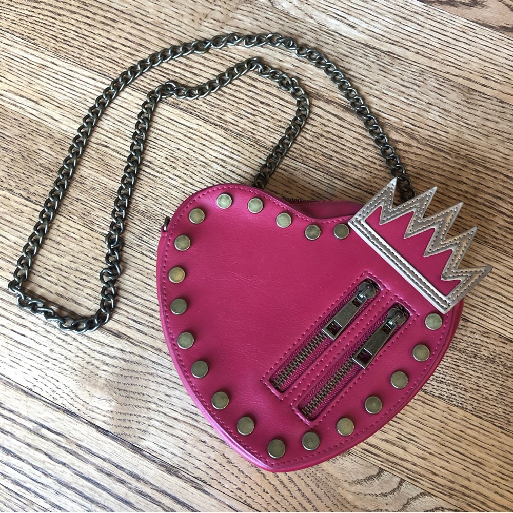 Disney Descendants Evie Heart Purse Chain Strap Crown